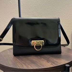 Salvatore Ferragamo Vintage Purse - Gancini Logo - Black Patent Leather Flap